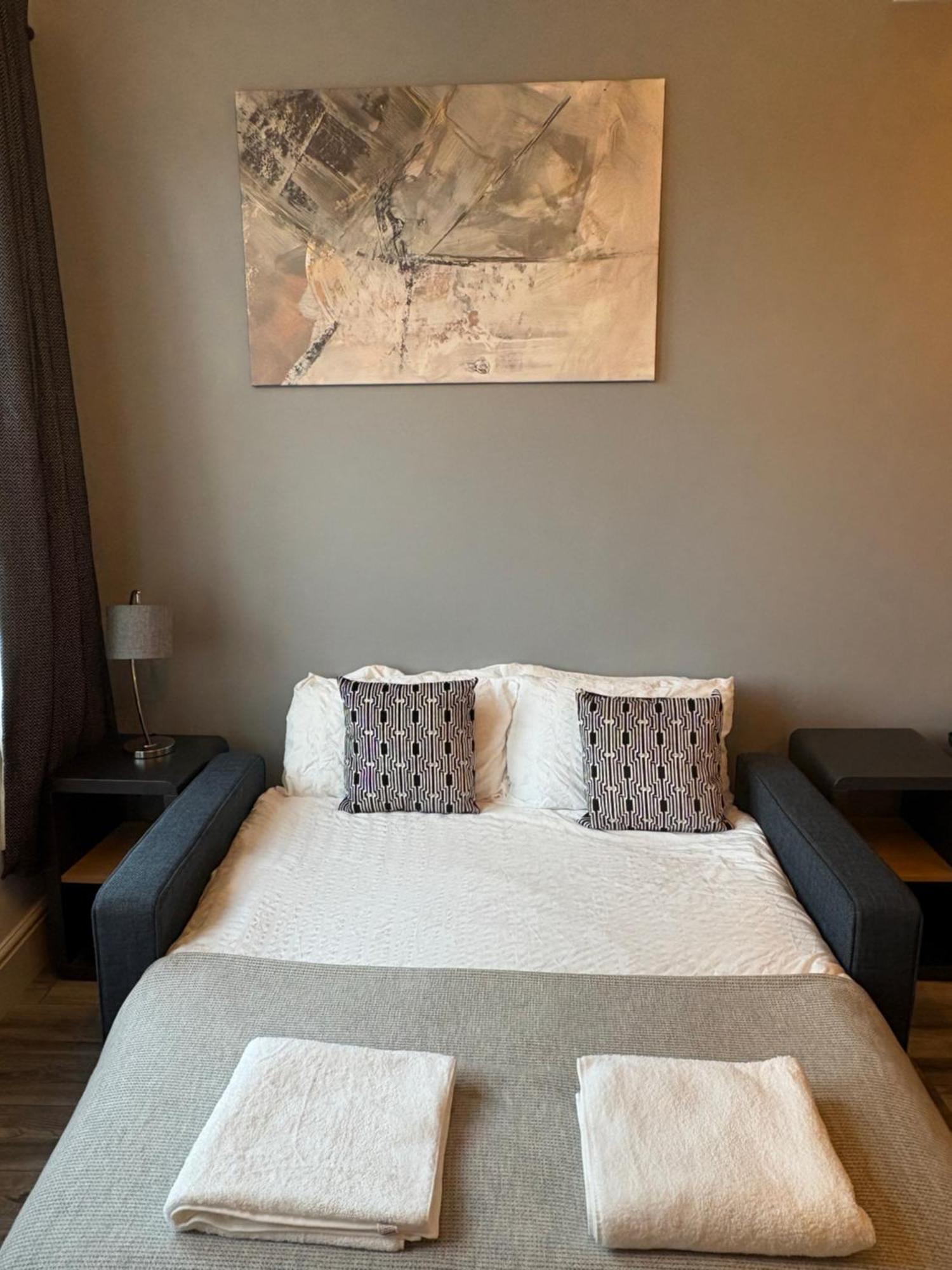 קירקאלדי Mandela House Apartments מראה חיצוני תמונה